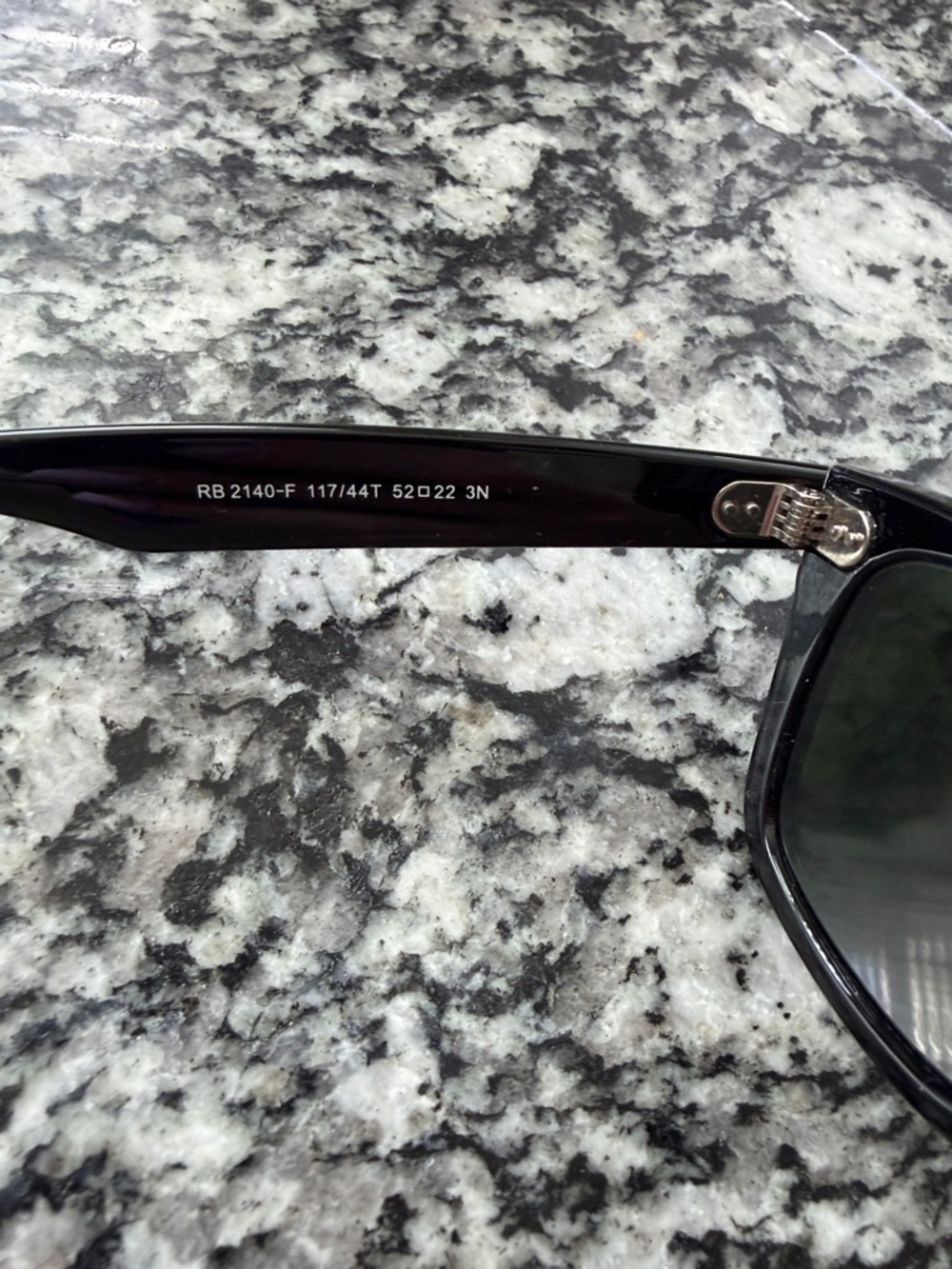 Ray-Ban Black Sunglasses with silver mirrored  lenses Wayferer - Picture 6 of 10